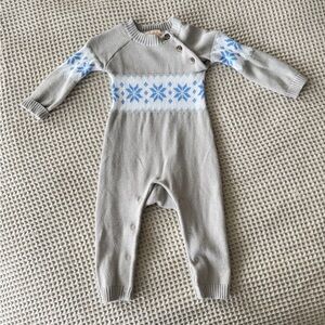 The Beaufort Bonnet Company Gray and Blue Snowflake Romper
